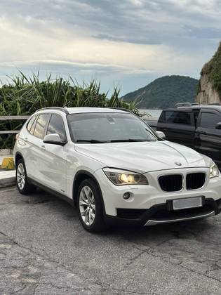 BMW X1 2.0 16V GASOLINA SDRIVE18I 4P AUTOMÁTICO